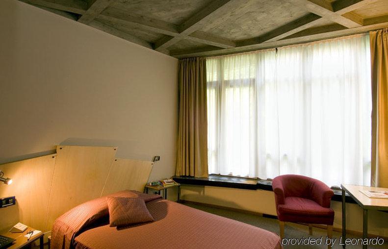 Best Western Hotel City Turin Room photo